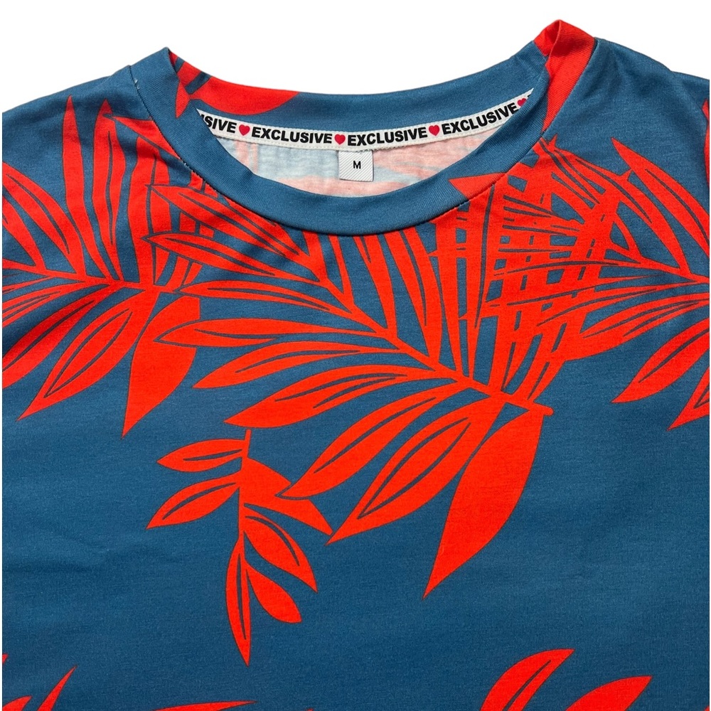 Exclusive T-shirt ~ Boutique Brand - Picture 2 of 8